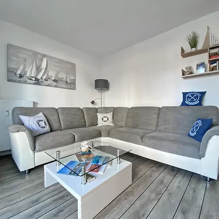 Residenz Von Flotow 01 شقة هيليغندام