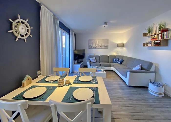 Residenz Von Flotow 01 *